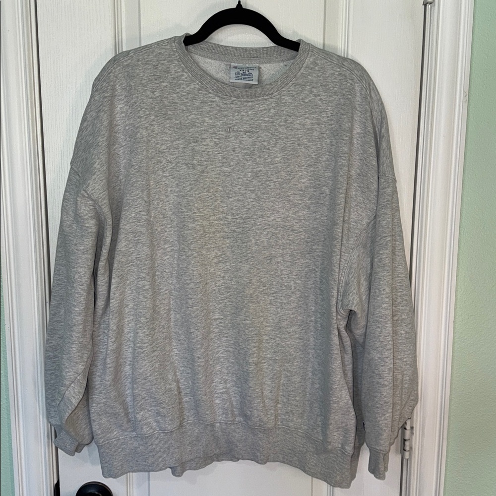 Gray Crewneck Oversized Sweatshirt